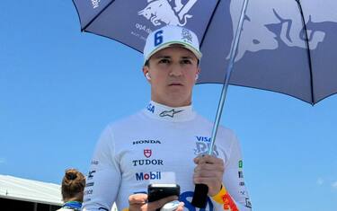 QUINTA FILA - 9) ISACK HADJAR (Racing Bulls)