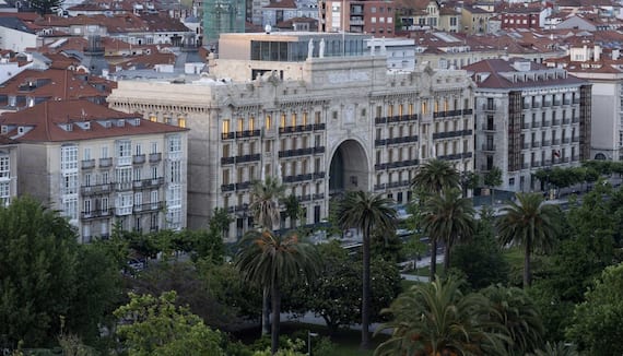 Immagine in apertura: Faro Santander ©Juan Baraja
