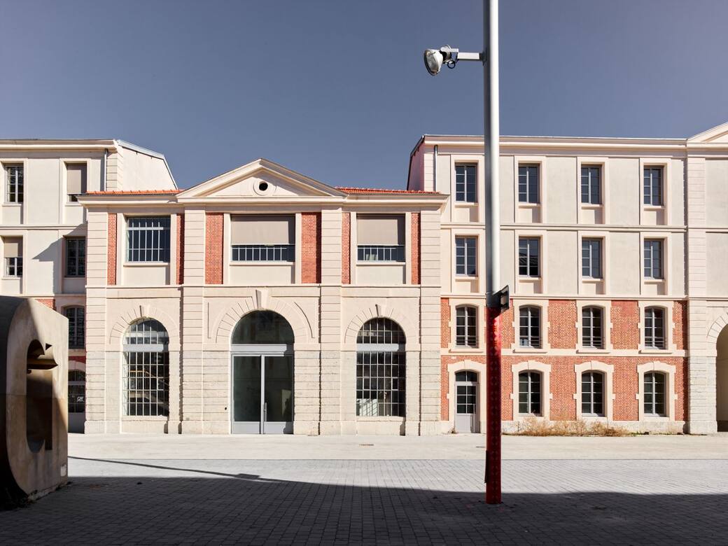 Galerie Nationale du Design, Cité du design quarter, Saint-Étienne © Kevin Dolmaire