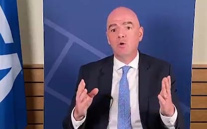 Infantino: "Nel calcio niente spazio per violenza"