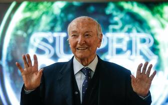 La vita e la carriera di Piero Angela