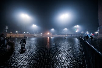 *NO WEB* NO QUOTIDIANI* Roma, notte di Capodanno strade semi deserte e banchi di nebbia.
Nella foto: Piazza del Popolo
Luca
