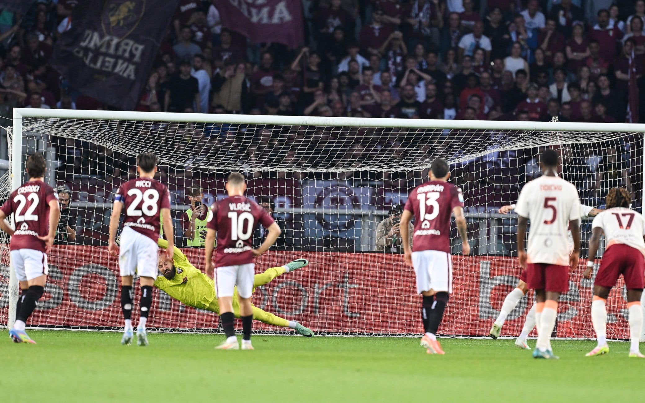 Paredes non sbaglia su rigore: così la Roma è al 4° posto Champions!