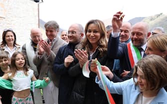 Inaugurazione e attraversamento del ponte tibetano a Sellano, 23 marzo 2024. Ansa/Gianluigi Basilietti