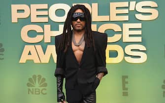 11_peoples_choice_awards_getty - 1
