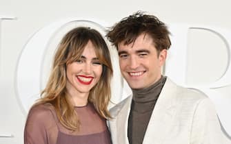 Robert Pattinson e Suki Waterhouse