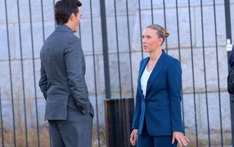 12-scarlett-johansson-rupert-friend-jurassic-world-rebirth-ipa - 1