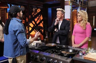 MASTERCHEF: L-R: Contestant with host/judge Gordon Ramsay and special guest Daphne Oz in the “Regional Auditions - The Northeast” season premiere episode of MASTERCHEF airing Wednesday, May 24 (8:00-9:02 PM ET/PT) on FOX. © 2023 FOXMEDIA LLC. Cr: FOX.