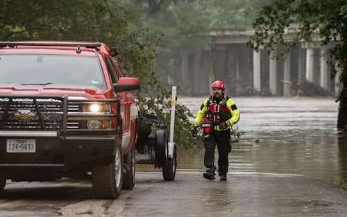 COMFORT, TEXAS - JULY 04: Boerne Search and Rescue teams deploy Zodiac boats along the Guadalupe River on July 4, 2025 in Comfort, Texas. Heavy rainfall caused flooding along the Guadalupe River in central Texas with multiple fatalities reported. (Photo by Eric Vryn/Getty Images)