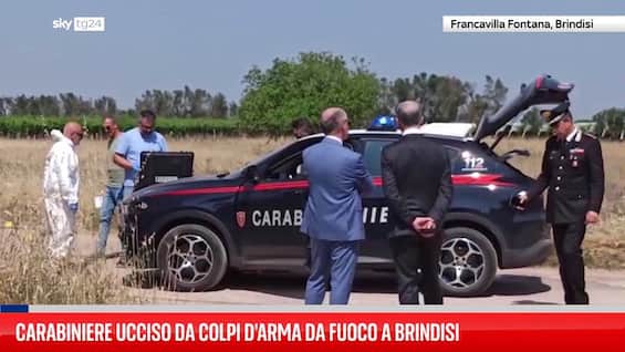 carabiniere ucciso da colpi d arma da fuoco a brindisi