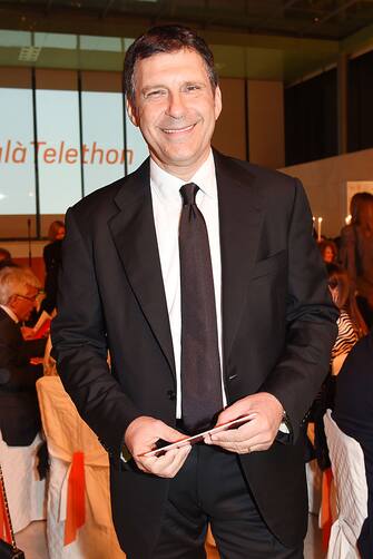ROME, ITALY - OCTOBER 23:  (EDITORS NOTE: EXCLUSIVE COVERAGE_ Embargo In Italy for Ten Days) Fabrizio Frizzi attends Gala Telethon during the 9th Rome Film Festival at Auditorium Parco Della Musica on October 23, 2014 in Rome, Italy.  (Photo by Venturelli/WireImage)
