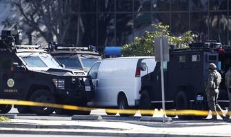 Il firgone dove si è ucciso il killer di Monterey