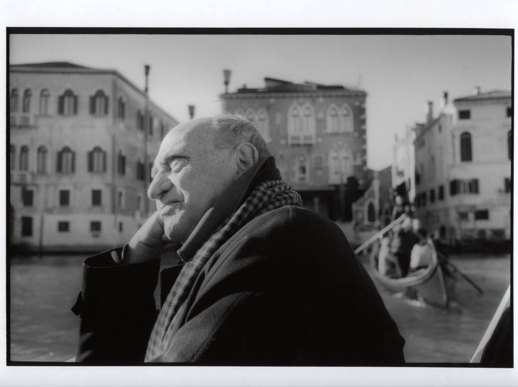 Un ritratto di Arnaldo Pomodoro. Ph. Carlo Orsi, 2009