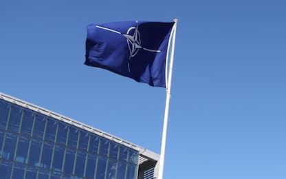 epa10558230 Officials attend a flag-raising ceremony for Finland's accession during the NATO foreign ministers' meeting at the Alliance's headquarters in Brussels, Belgium, 04 April 2023. Finland becomes the 31st member of the Alliance on 04 April.  EPA/JOHANNA GERON / POOL