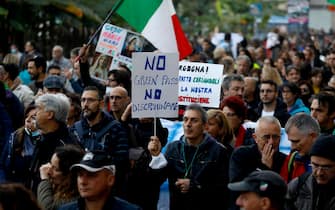 Una manifestazione no Green pass