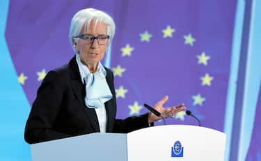 epa11272397 European Central Bank (ECB) President Christine Lagarde addresses a press conference following the meeting of the ECB Governing Council in Frankfurt am Main, Germany, 11 April 2024.  EPA/RONALD WITTEK