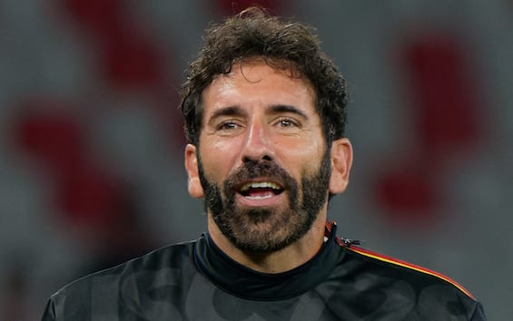 シリーズBコーチ2025 2026、チームのチームベンチ状況|スカイスポーツ