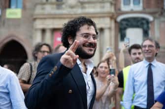 Patrick Zaki, the Egyptian activist, graduated from the University of Bologna, in Piazza Maggiore, at the party for his return, Bologna, 30 July 2023. "I thank the whole city, which allowed my liberation. This is a city of freedom and human rights. I am happy to be here in person, finally, after years of online calls," he said. ANSA / MAX CAVALLARI