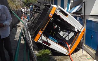 Bus precipitato a Capri