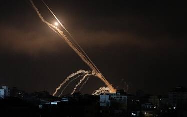 GAZA CITY, GAZA - MAY 15: Rockets are being fired from Gaza targeting Israeli cities in response to Israeli airstrikes on the Gaza Strip, on May 15, 2021. (Photo by Mustafa Hassona/Anadolu Agency via Getty Images)