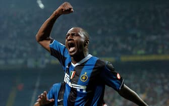 Milan, Italy, 26 August 2006, FC Internazionale Vs Roma 4-3. Patrick Vieira celebrates after his second goal during the Supercoppa Italiana match between FC Internazionale and Roma. (Photo by FC Internazionale/FC Internazionale via Getty Images)