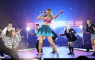 06_taylor_swift_look_the_eras_tour_2024_getty - 1