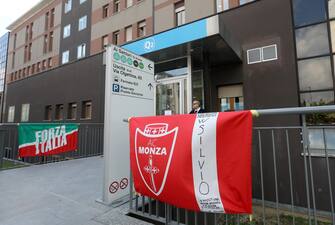 Some signs in support of Silvio Berlusconi exhibited at the entrance of the pavilion of the San Raffaele hospital where the leader of Forza Italia and former Italian Prime Minister is hospitalized,  Milan,  Italy, 09 April 2023.
ANSA / MATTEO BAZZI