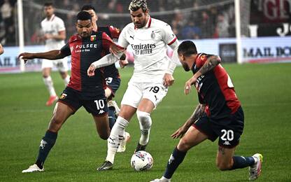 Genoa s Junior Messias and Milan's Theo Hernández in action during the Italian Serie A soccer match, Genoa CFC vs Ac Milan at Luigi Ferraris stadium in Genoa, Italy, 05 may 2025.
ANSA/LUCA ZENNARO 