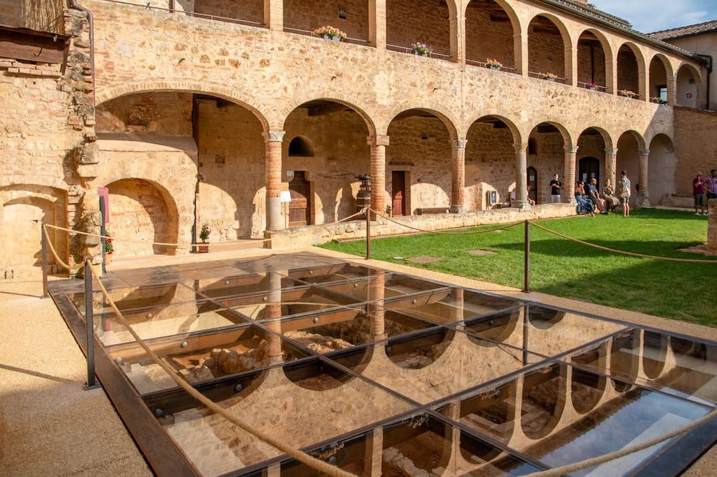 hq_25_FOTO_R._BASSAN.jpg