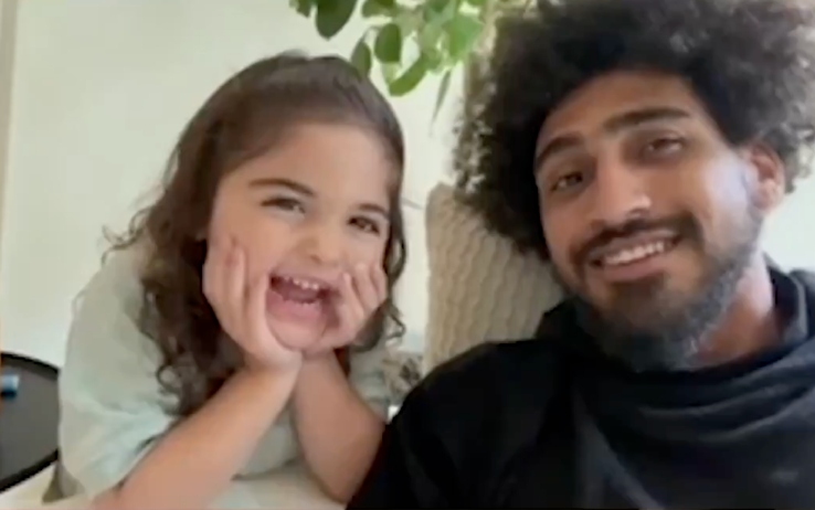 Anche i Pacers festeggiano Caitlin Clark. VIDEO