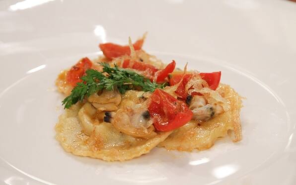 Ravioli di rana pescatrice e mascarpone