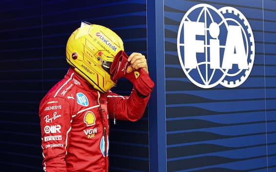 https://static.sky.it/editorialimages/b0ded83e20a0b8e18a047a66c7055d3d77c8a63e/skysport/it/motori/formula-1/video/2025/08/02/f1-hamilton-gp-ungheria-intervista-video-1027423/hamilton.jpg?im=Resize,width=565