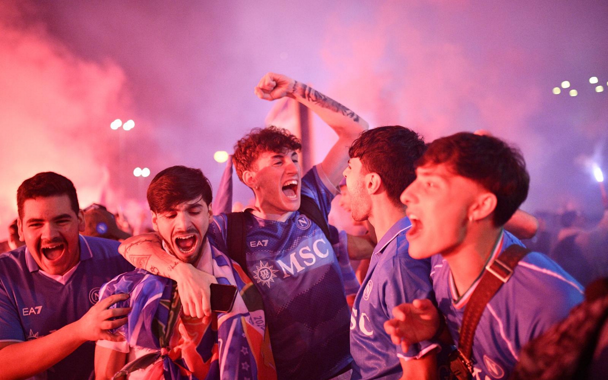 Cuscino Napoli Anema E Core - 4 Scudetto 2025 - Delso Print - Clicca | Crea | Stampa