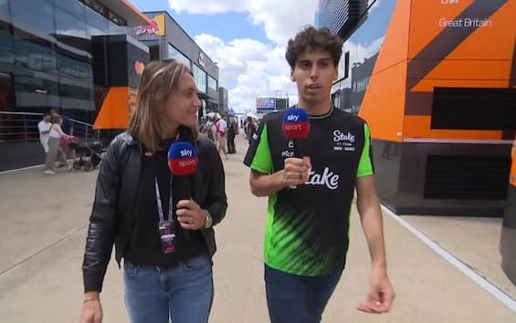 https://static.sky.it/editorialimages/b1332a924247caa852d8bb15b62edef0defd1759/skysport/it/motori/formula-1/video/2025/07/03/f1-gp-silverstone-bortoleto-sauber-intervista-video/f1_bortoleto_video_sky_intervista.jpg?im=Resize,width=565