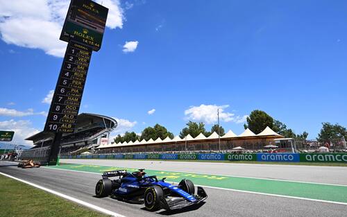 CIRCUIT DE BARCELONA-CATALUNYA, SPAIN - JUNE 21: Alex Albon, Williams FW46 during the Spanish GP at Circuit de Barcelona-Catalunya on Friday June 21, 2024 in Barcelona, Spain. (Photo by Simon Galloway / LAT Images)
