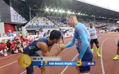 Atletica, Van Niekerk record nei 300. Bolt facile