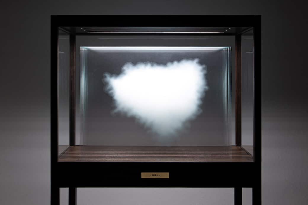 Leandro Erlich, The Cloud - Bell, 2024, Inchiostro ceramico digitale stampato su vetro ultra trasparente, custodia in legno e luci LED, 68.8 x 35.8 x 19.6 in. 175 x 91 x 50 cm. Photo: Duccio Benvenuti - Art Store Courtesy of Galleria Continua