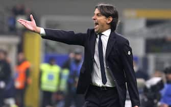Inter Milan’s coach Simone Inzaghi gestures during the Italian serie A soccer match between FC Inter  and Napoli at Giuseppe Meazza stadium in Milan, 4 January 2023.
ANSA / MATTEO BAZZI