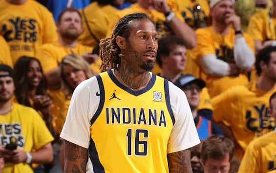 https://static.sky.it/editorialimages/b27c44d0b2d9c450c328228616e1b2190dd57578/skysport/it/nba/video/2025/06/20/nba-finals-james-johnson-esordio-rissa-espulsione-video/james_johnson_getty.jpg?im=Resize,width=565
