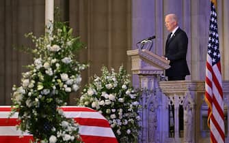 joe biden elogio funebre funerali carter US President Joe Biden delivers the eulogy at the State Funeral Service for former US President Jimmy Carter at the Washington National Cathedral in Washington, DC, on January 9, 2025. (Photo by ROBERTO SCHMIDT / AFP)