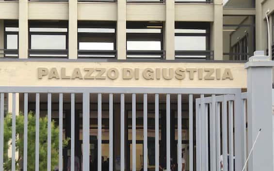 neonato morto a cetraro 6 indagati per omicidio colposo