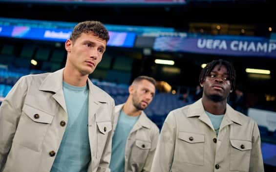 https://static.sky.it/editorialimages/b2c48b98cecca1259ef4deab7448c5e9e86971f7/skysport/it/calcio/champions-league/video/2025/05/25/inter-psg-lautaro-pavard-frattesi-bisseck-infortunio-news-video/pavard_bisseck_getty.jpg?im=Resize,width=565
