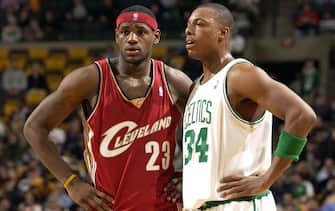 BOSTON - NOVEMBER 14:  Paul Pierce #34 of the Boston Celitics and LeBron James #23 of the Cleveland Cavaliers have a talk during NBA action on November 14, 2003 at the Fleet Center in Boston, Massachusetts.  NOTE TO USER:  User expressly acknowledges that by downloading and or using this photograph, user is consenting to the terms and conditions of the Getty Images License agreement.  (Photo by Brian Babineau/NBAE via Getty Images)