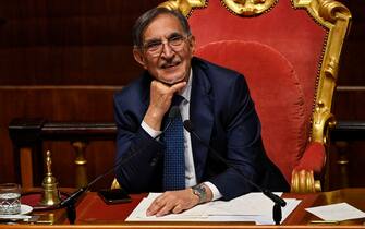 Il presidente del Senato, Ignazio La Russa, durante il voto nellÕaula del Senato sulle due mozioni in tema di commemorazione delle date fondative della Repubblica Italiana, Roma, 20 aprile 2023. ANSA/RICCARDO ANTIMIANI