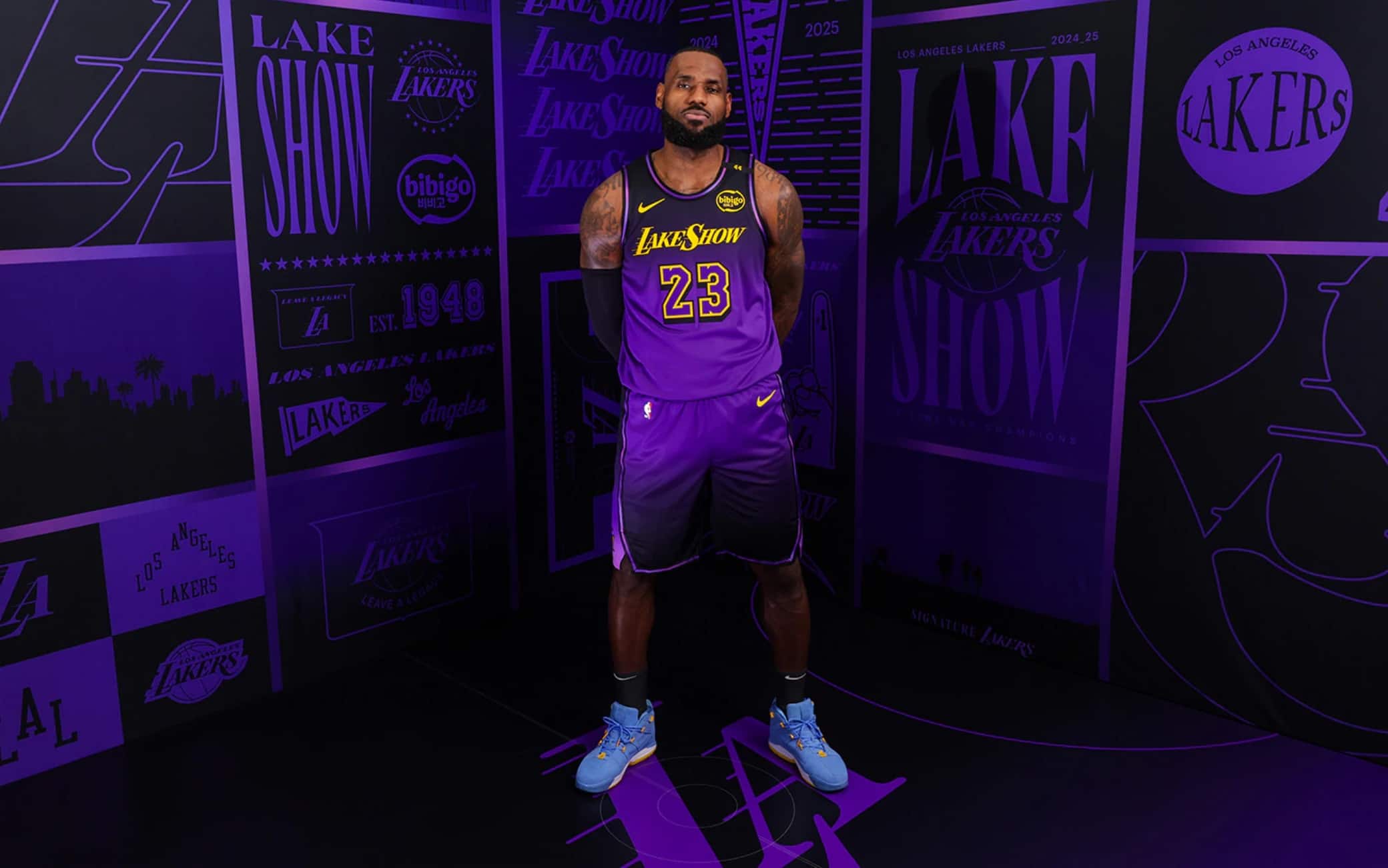 NBA Lake Show i Lakers presentano le loro nuove maglie City Edition per il 2024 25. FOTO Sky Sport