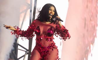 BIRMINGHAM, ENGLAND - JULY 09: Cardi B performs during the Wireless Festival at the National Exhibition Centre (NEC) on July 9, 2022 in Birmingham, England. (Photo by Katja Ogrin/Redferns)