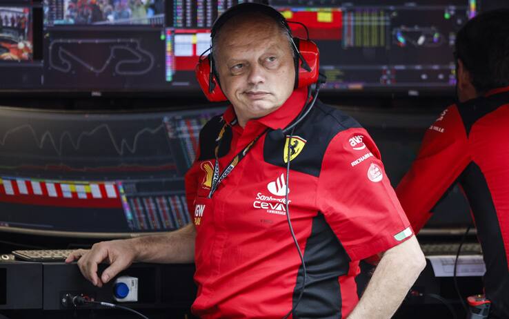 Ferrari, Vasseur: "Il potenziale c'è, ma fatichiamo in gara". VIDEO