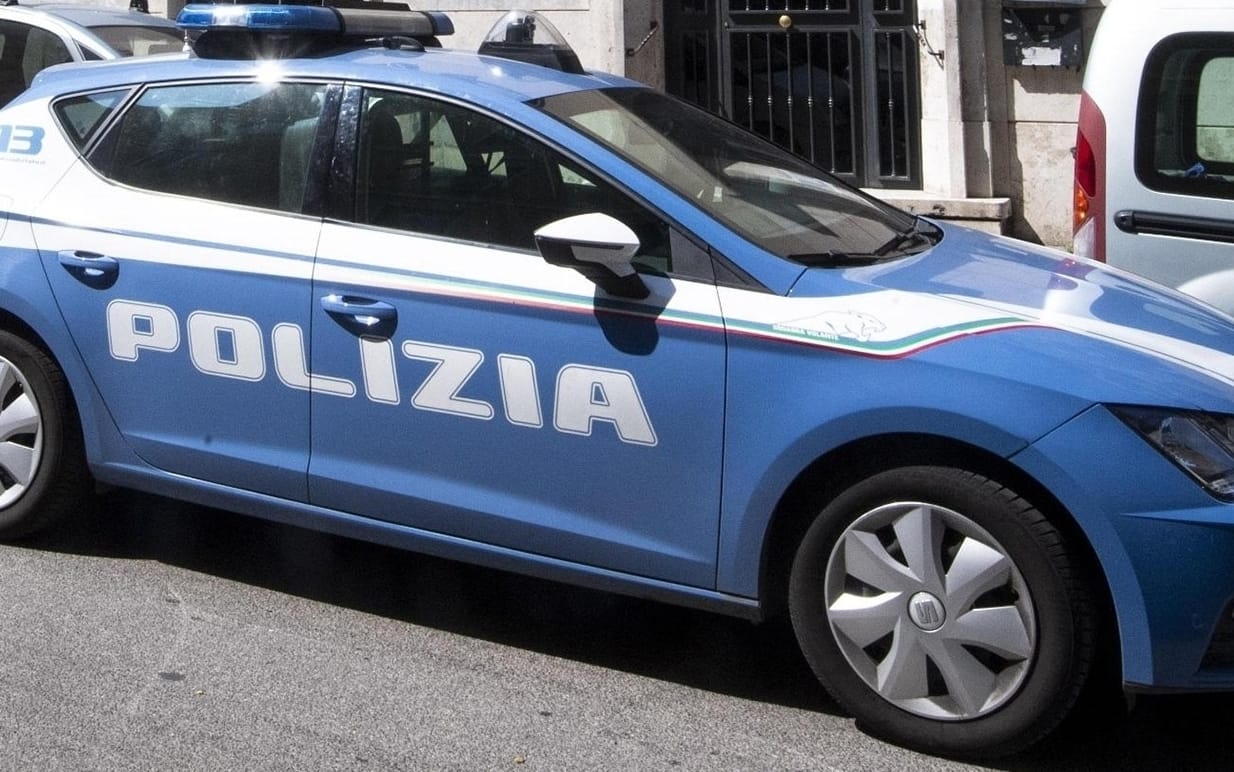 Milano | Arrestato 23enne Accusato Di Aver Violentato 18enne Fuori Da ...