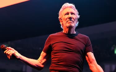 SACRAMENTO, CALIFORNIA - SEPTEMBER 20: Roger Waters performs during his "Roger Waters This is Not a Drill" tour at Golden 1 Center on September 20, 2022 in Sacramento, California. (Photo by Tim Mosenfelder/Getty Images)