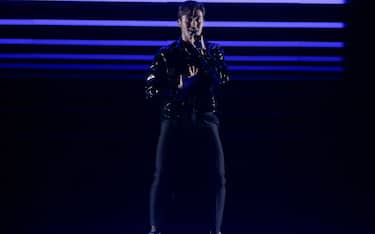 12 May 2018, Portugal, Lisbon: Sweden's Benjamin Ingrosso performs 'Dance You Off' at the finals of the 63rd Eurovision Song Contest. Photo: Jörg Carstensen/dpa